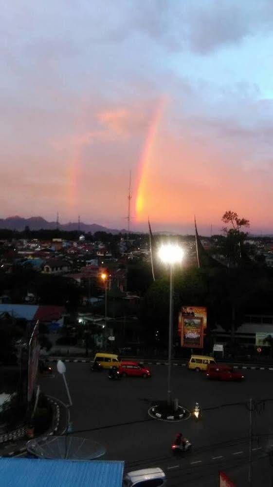Hotel Yuriko Bukittinggi Kültér fotó