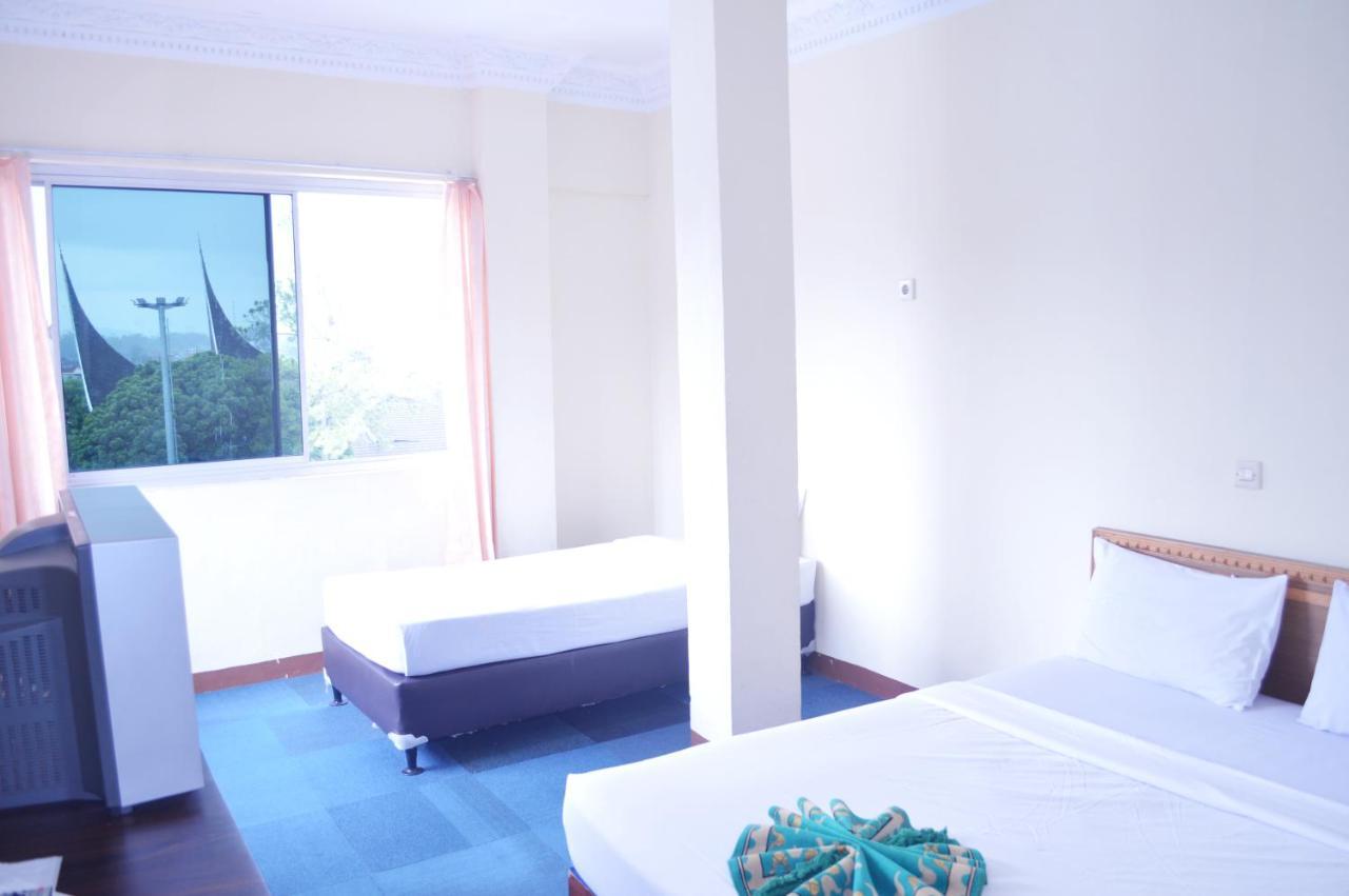 Hotel Yuriko Bukittinggi Kültér fotó