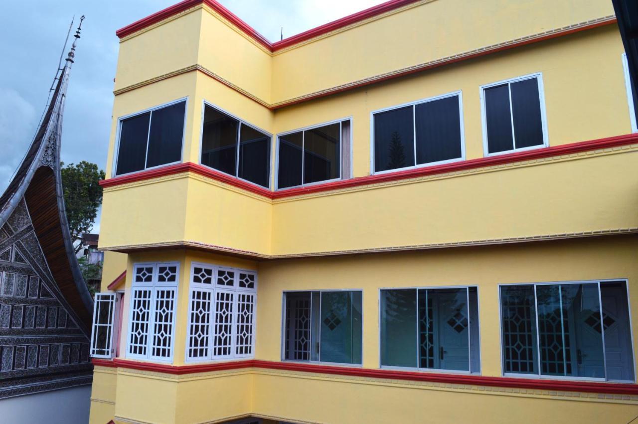 Hotel Yuriko Bukittinggi Kültér fotó