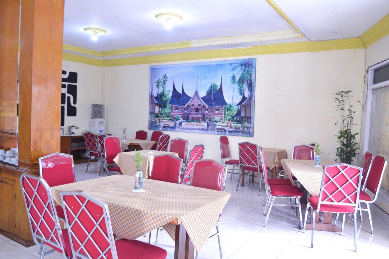 Hotel Yuriko Bukittinggi Kültér fotó